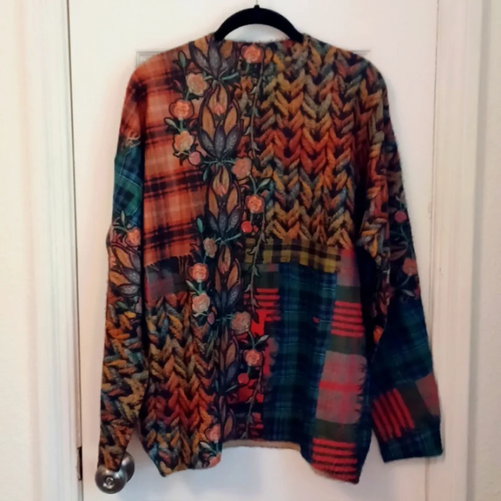Colorful crewneck sweater, XL - Picture 1 of 10